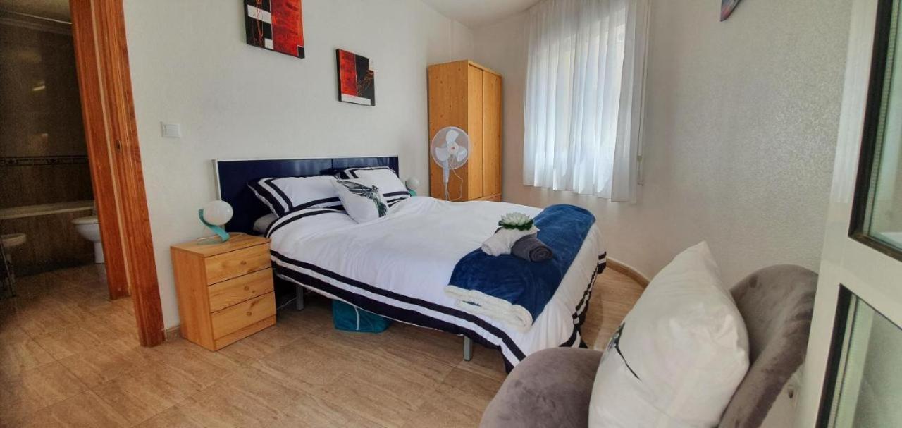 Harbour View - 2 Bed Apt - Torrevieja Apartment Exterior foto